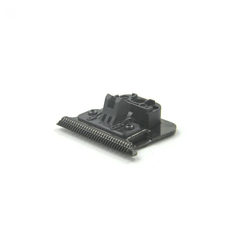 Lâmina de reposição preta para barbeador Babylisspro 707Z em aço carbono vista lateral com dentes afiados