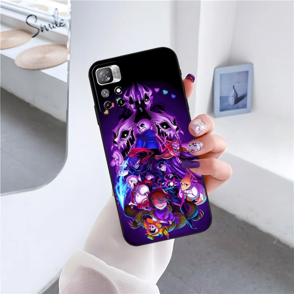 Capa para celular preta com estampa colorida de personagens do anime Undertale gamer