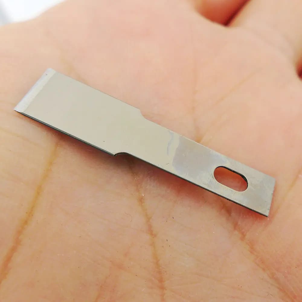 Lâmina de corte dourada pequena para manutenção de celular, ferramenta para remoção de cola LCD