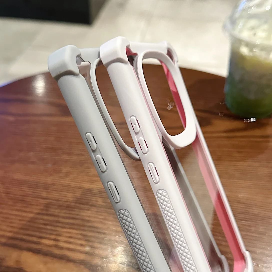 Vista lateral de capas para Xiaomi Redmi Note 14 com textura antiderrapante e proteção reforçada
