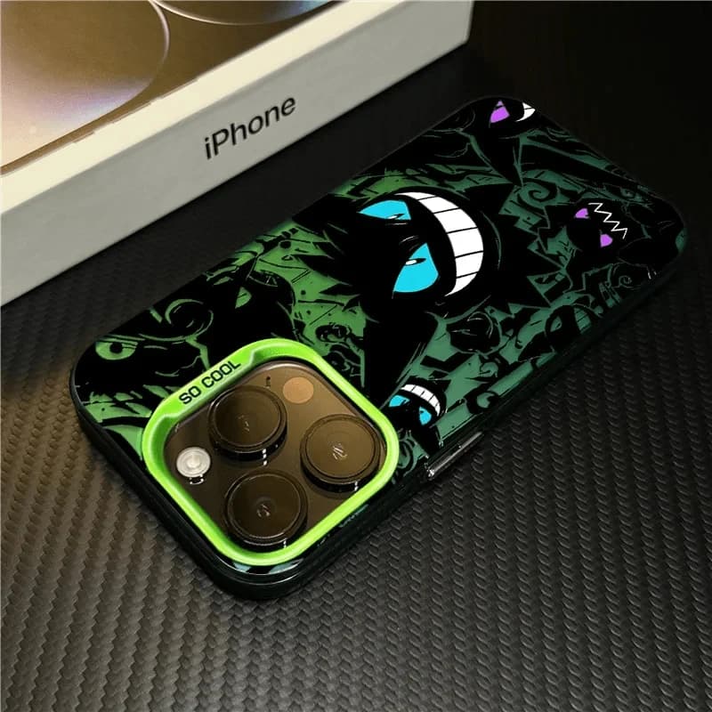 Capa para Xiaomi Redmi Note 14 preta fosca com estampa Gengar colorida e borda verde acrílica