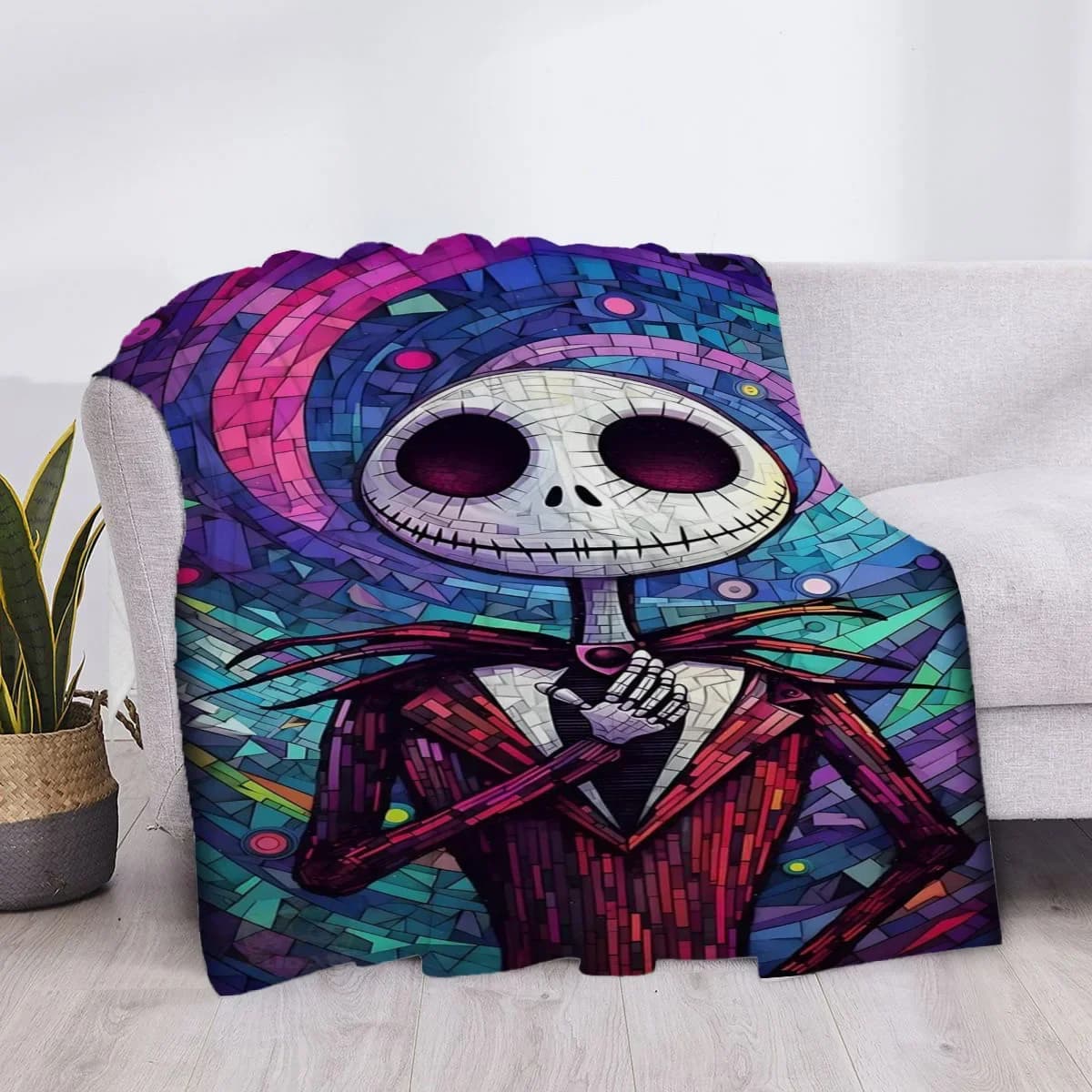 Cobertor microfibra com estampa colorida estilo mosaico do personagem Jack Skellington