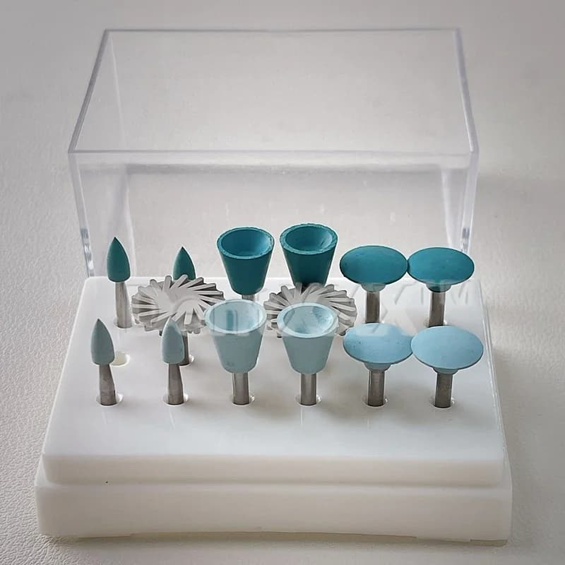 Kit polidor para unhas com 14 peças em borracha de silicone azul em suporte branco com tampa transparente