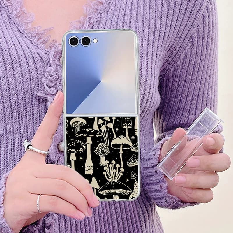 Capa transparente com estampa floral preta para Samsung Galaxy Z Flip, estilo moderno e elegante