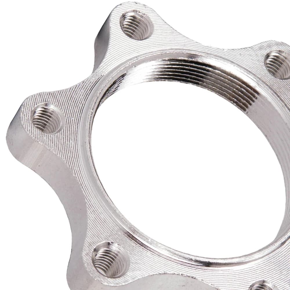 Detalhe do adaptador flange rosqueado prata metálico para rotor de freio a disco bicicleta 48mm
