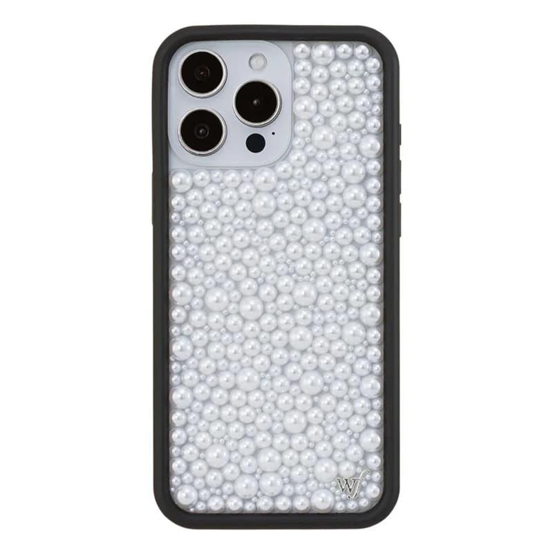 Capa de telefone 3D em pérolas brancas para iPhone, elegante e protetora