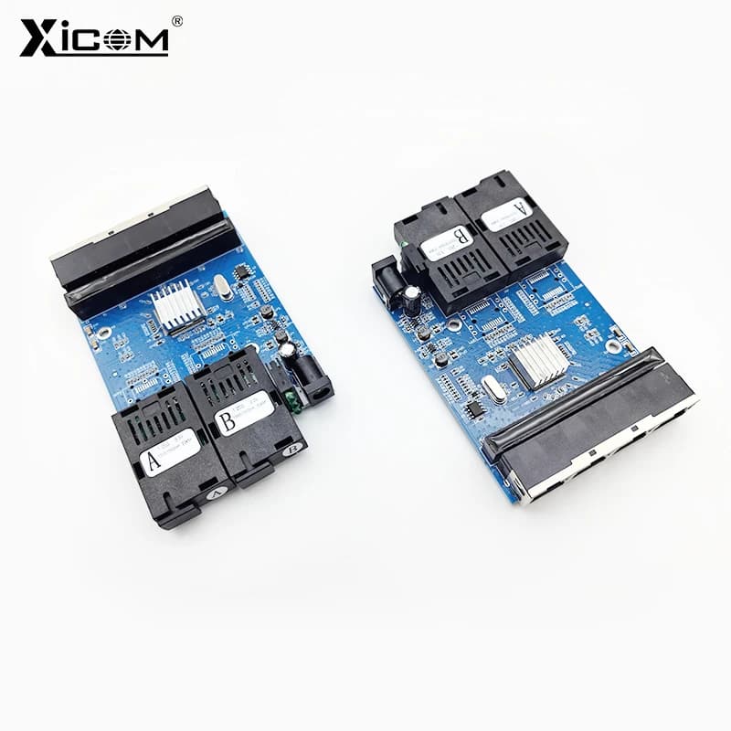 Placa azul conversor de fibra óptica Ethernet com 2 portas fibra óptica e 4 portas RJ45 Xicom