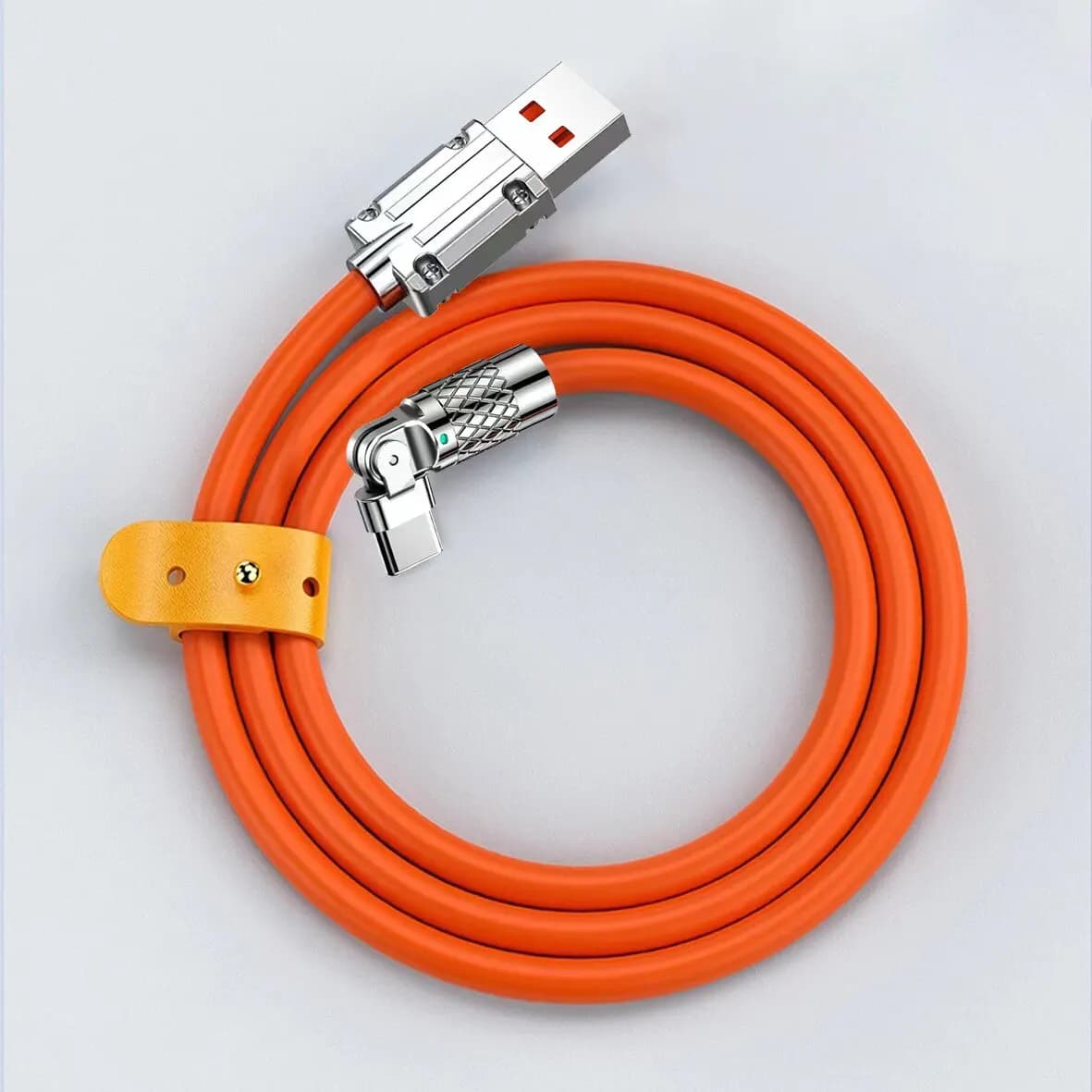 Cabo de carregamento USB Tipo-C gamer laranja com conector rotativo 180 graus e cabo enrolado