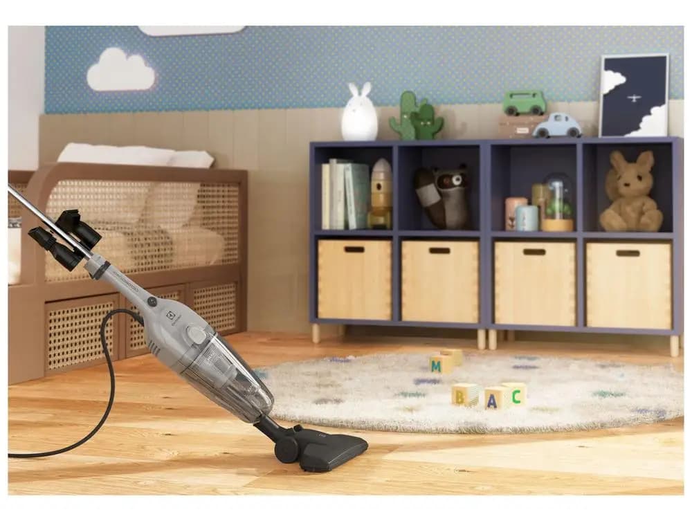Aspirador de Pó 2 em 1 Electrolux com Filtro HEPA 1500W Cyclonic Power STK16 Cinza - 110V