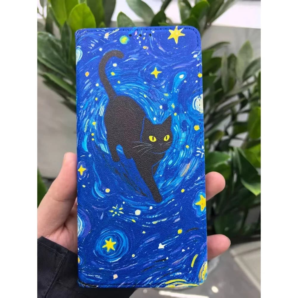 Capa protetora de telefone com estampa de gato preto em céu estrelado