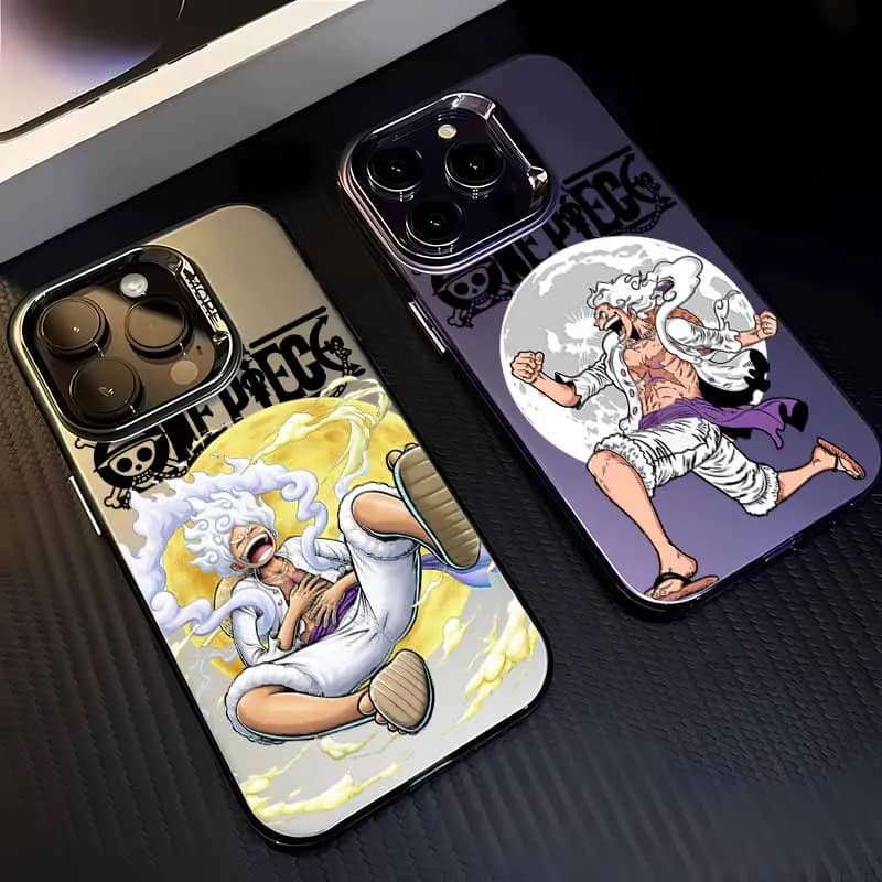 Capas de silicone para smartphone com design de personagens do anime 'One Piece'.