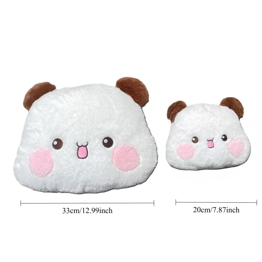 Travesseiro de pelúcia fofo com design de panda e urso, branco e marrom, ideal para decoração e conforto.