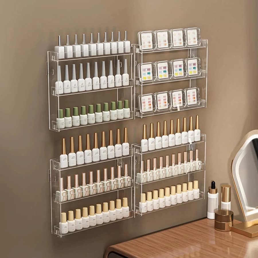 Prateleira de acrílico de parede com vários níveis para armazenamento de esmalte em gel, unhas postiças e ferramentas de nail art.