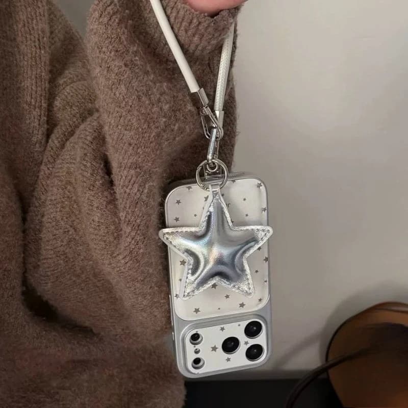 Capa de telefone branco com estampa de estrelas e cordão prateado para Xiaomi