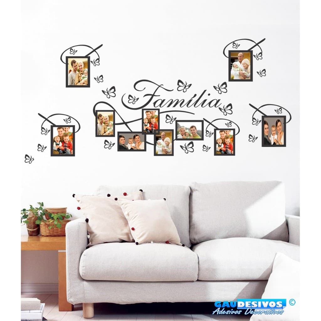 Adesivo Decorativo de Parede Porta Retrato Com Borboletas e Palavra "Família"