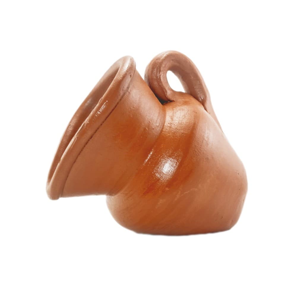 Jarro de barro marrom com alça inclinada para plantas, 14cmx17cm