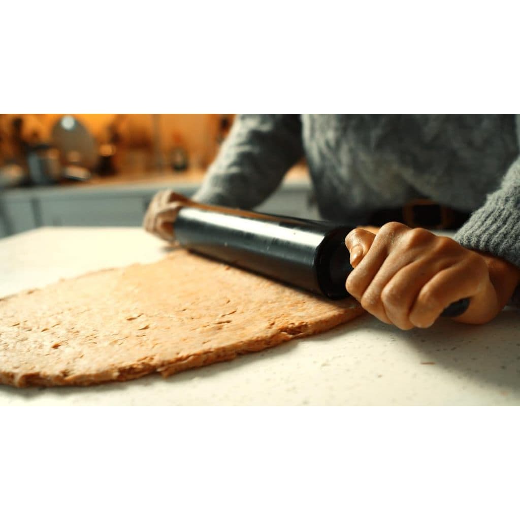Rolo Abridor de Massa Pizza 40 cm Em Silicone Antiaderente Pastel Macarrão Preto
