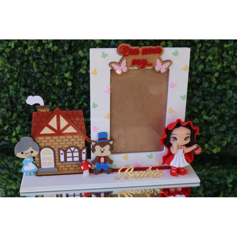 Porta Retrato Personalizado Chapeuzinho Vermelho com Casa e Personagens