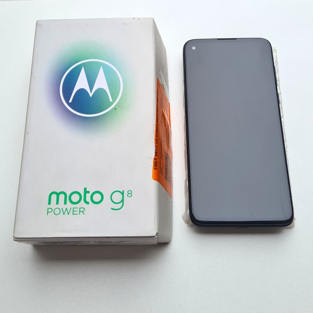 Smartphone Motorola Moto G8 Power 64GB Tela Trincada