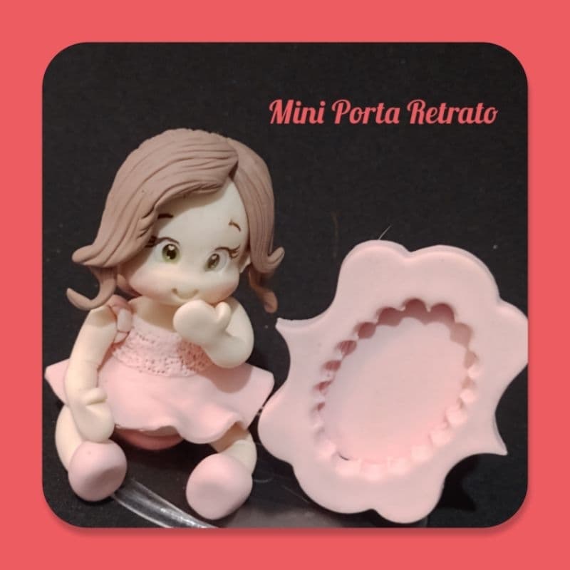 Mini escultura de biscuit de menina para porta retrato rosa