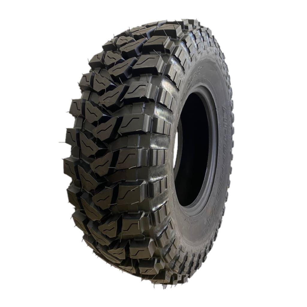 Pneu Mud 235/75 R15 Trepador Recapado Tm Trilha Tr4 Off Road RZJ920 21MM