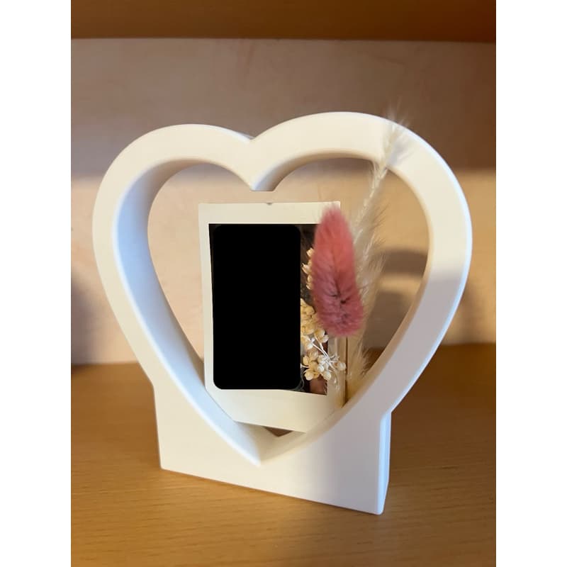 Porta Foto Polaroid Coração Decorativo | Porta Retrato Minimalista Presente Romântico Dia das Mães