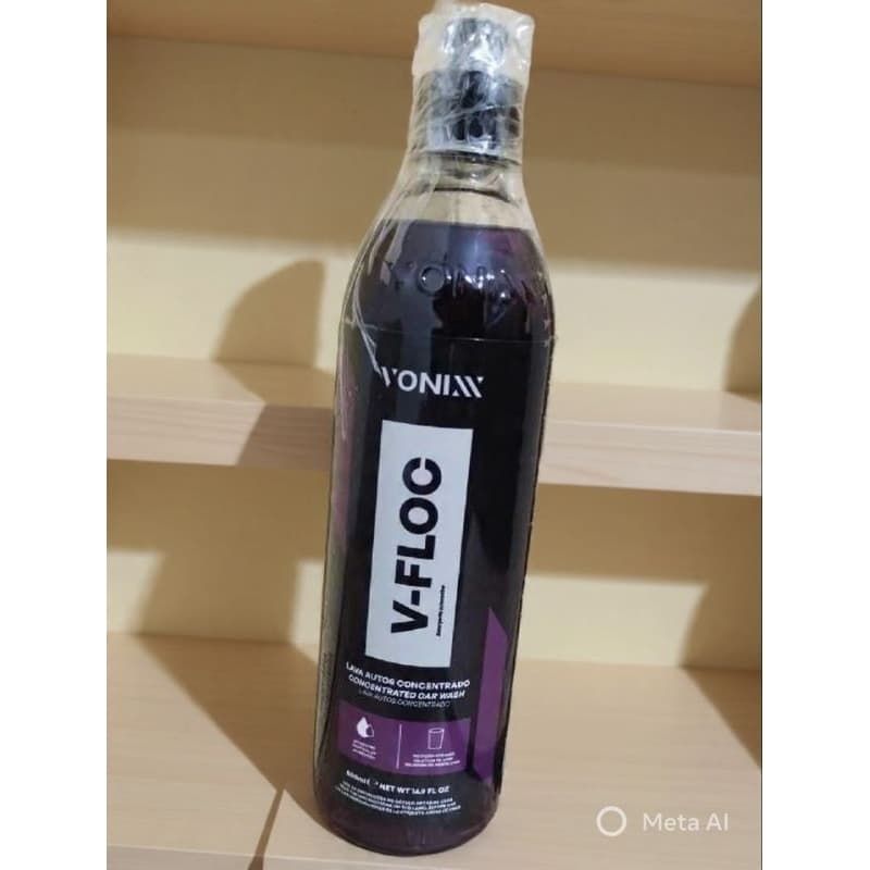 Shampoo automotivo Vonixx V-Floc 500ml frasco preto com detalhes violeta