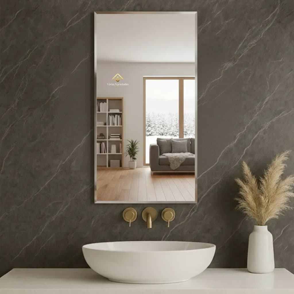Espelho grande de parede com moldura de bisotê para lavabo e sala de jantar