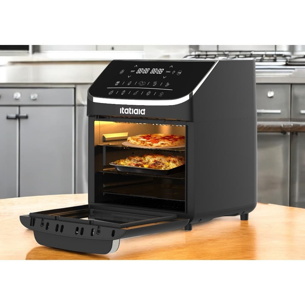 Forno Air Fryer Itatiaia 12L preto aberto com pizzas dentro