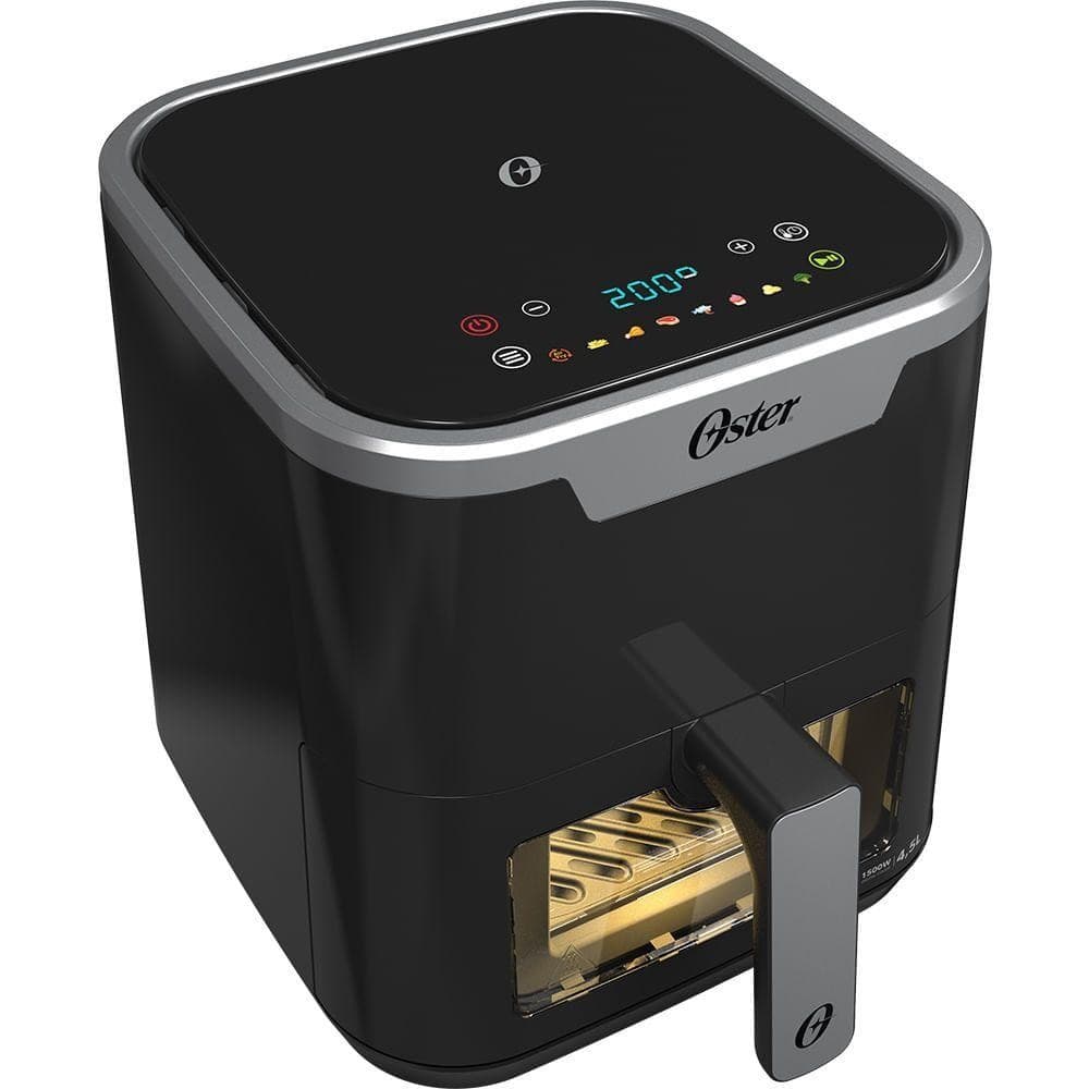 Fritadeira Oster Digital Touch 4,5L Com Visor Transparente 220V, preta e prata, em fundo branco.