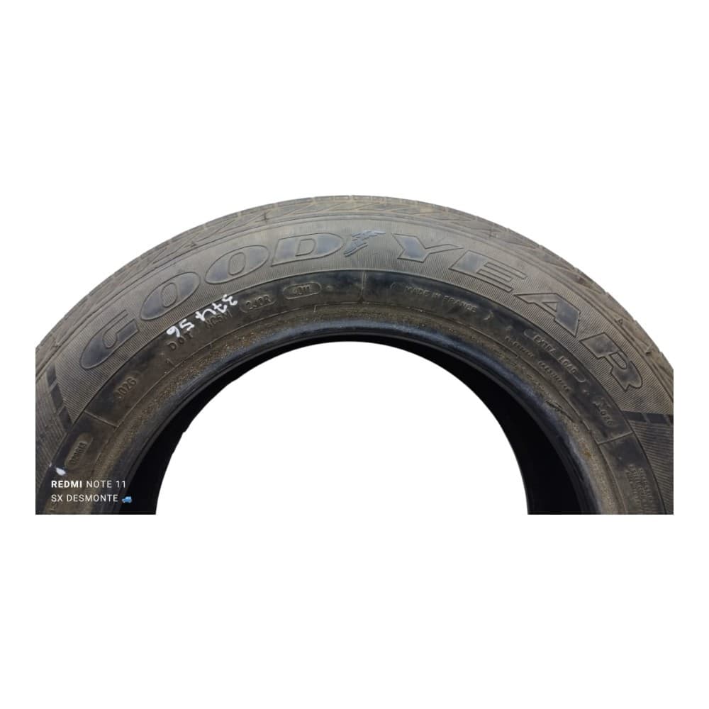 Pneu 215/60/R16 Goodyear 