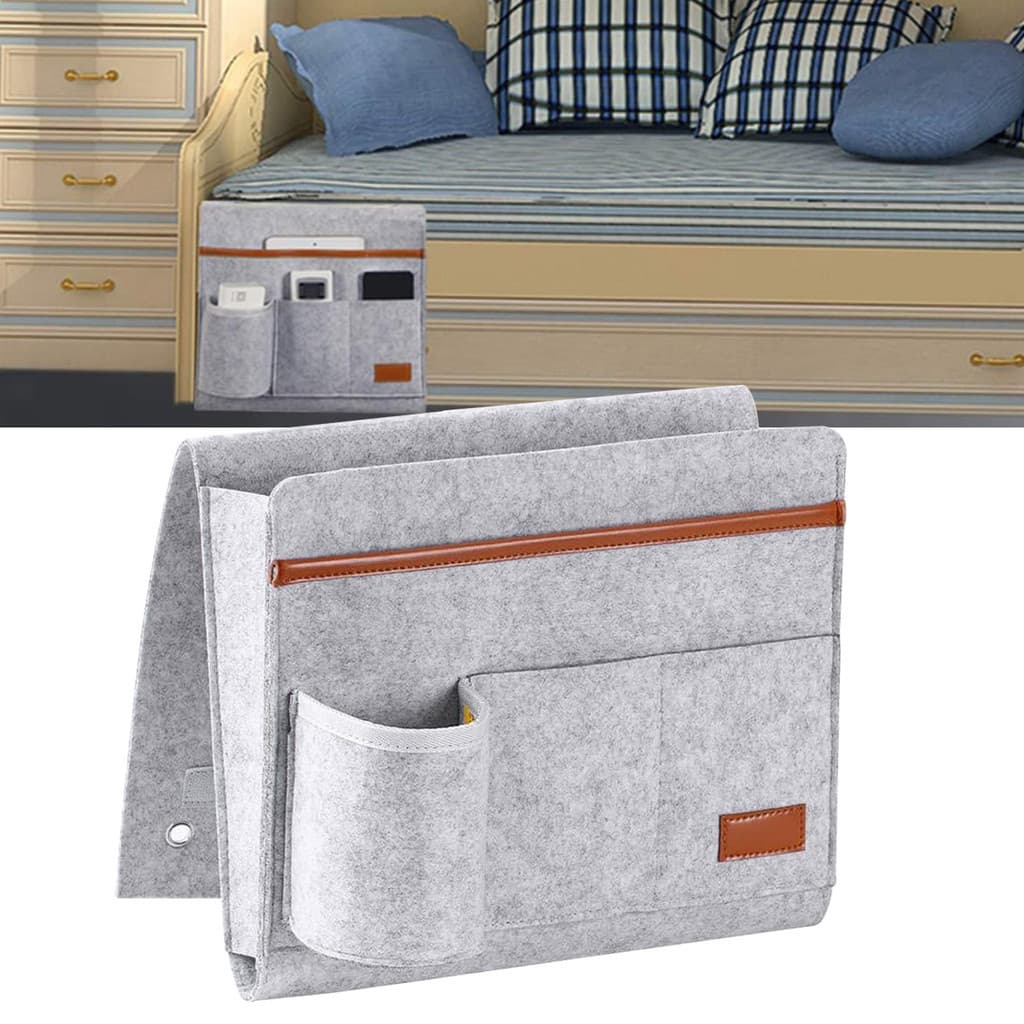 Organizador de mesa cinza com compartimentos e bolsos para itens eletrônicos e pequenos objetos.