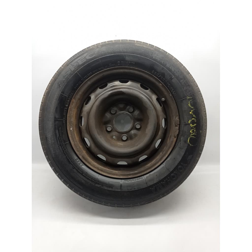 Roda Com Pneu Yokohama 225/65 R16 Dodge Journey 2.7 Se