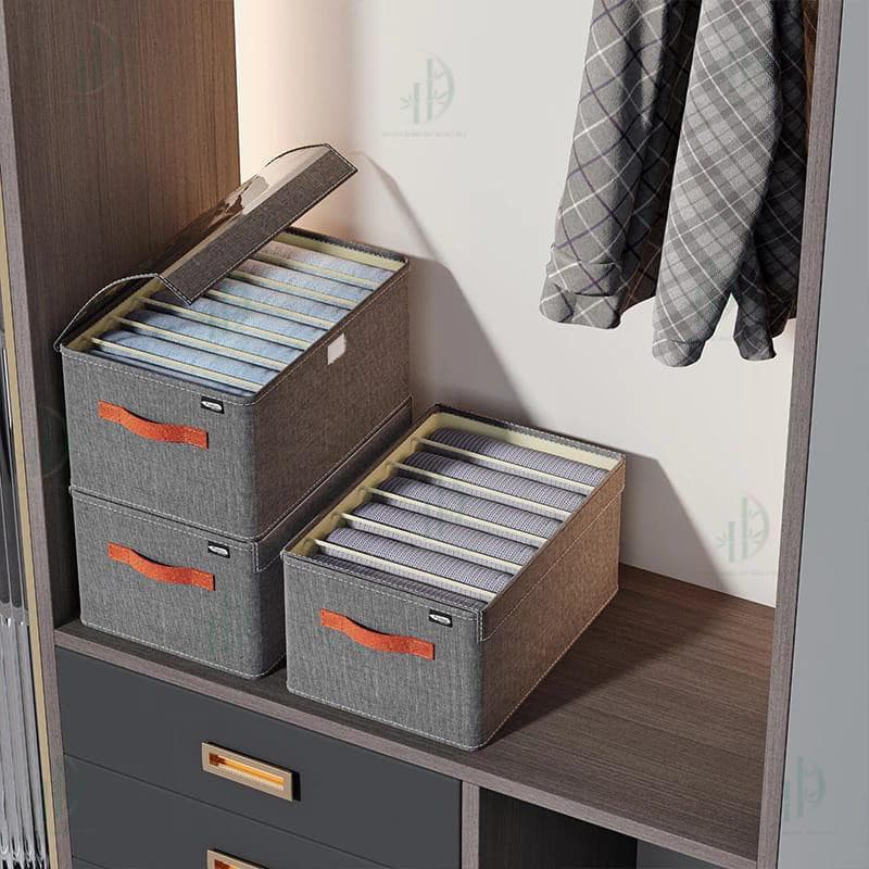 Caixas organizadoras dobráveis cinza com compartimentos internos para roupas, à prova d’água com tampa transparente