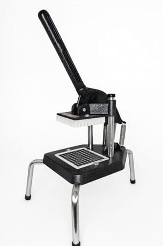Picador de legumes multiuso preto e prata, base triangular, braço móvel