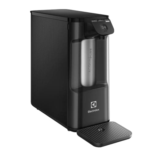 Purificador de água Electrolux, modelo compacto, em cor preta, com botão de controle e visor digital.