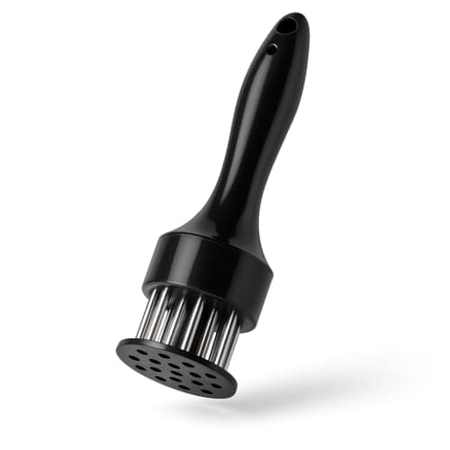 Amaciador de carne preto com 16 agulhas de aço inoxidável, ângulo lateral, fundo branco