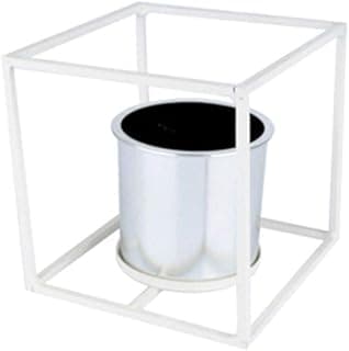 Vaso Geo Forms Quadrado Urban Prata, metal e plástico, cinza e branco, frente.