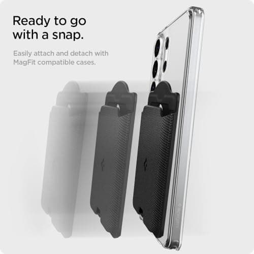 Carteira Magsafe para Cartões Spigen Magfit preta acoplada a uma capa de celular.