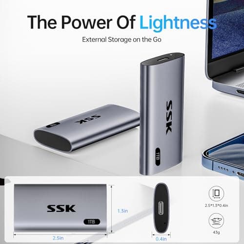 SSD Externo SSK 1TB cinza e preto destacando suas dimensões compactas e leves para portabilidade.