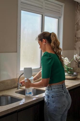 Jarra Purificadora água filtro portátil branca 1,5 Litros Inmetro
