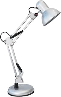 Luminária de mesa articulada de metal prata, 62 x 15 cm, bivolt, com base redonda e braço ajustável.