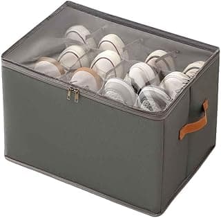 Organizador de calçados e roupas dobrável com 12 divisórias, tampa transparente e alça marrom, fundo branco.