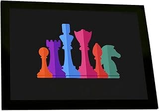 Quadro decorativo com peças de xadrez coloridas em estilo minimalista