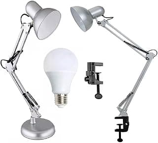 Luminária de mesa prata com lâmpada LED e base garra flex