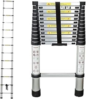 Escada telescópica de alumínio com 13 degraus, expandida, fundo branco, etiquetas de segurança