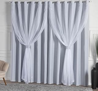 Cortina branca Solaris blackout com voile, 3m x 2,5m, com ilhós cromado, pendurada em trilho branco.