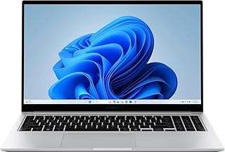 Laptop Samsung Galaxy Book4 2024 aberto com tela azul e teclado retroiluminado