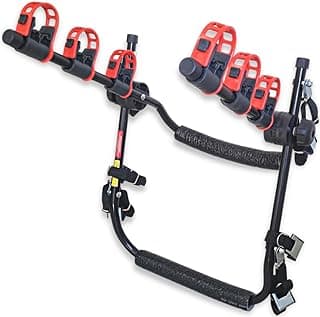 Suporte para bicicletas para carro, três ganchos vermelhos e pretos, alças de borracha e travas de segurança, fundo branco.
