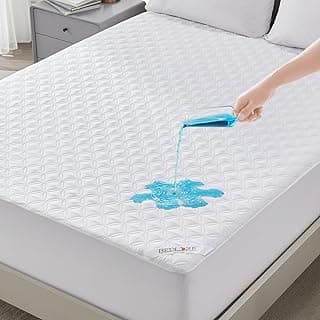 Protetor de colchão impermeável BEDLORE em teste com água azul